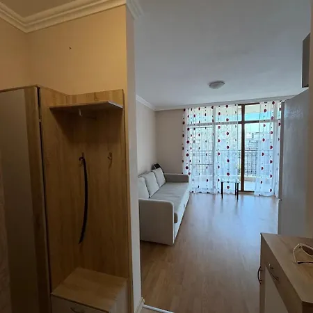 Apartment In Sunny